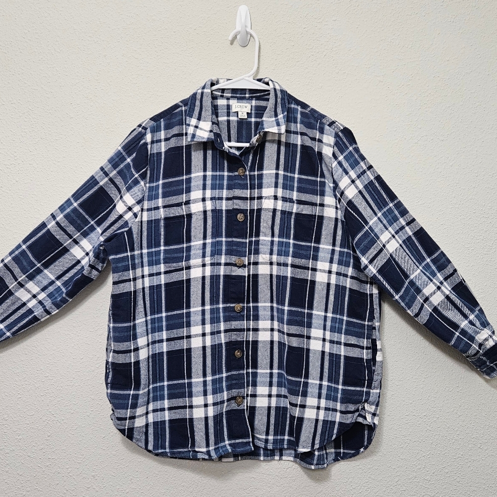 J crew small blue Plaid collared long sleeve cotton button down shirt Academia